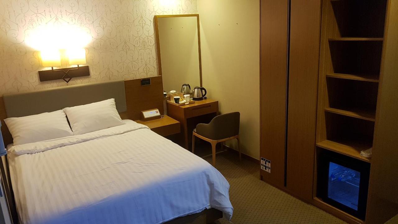 Mohenic Hotel Seoul Myeongdong Seul Exterior foto